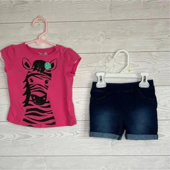 Jumping Beans short sleeve zebra top and faux denim shorts Size 18 months - Picture 1 of 6